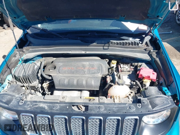 2020 Jeep Renegade Altitude with VIN ZACNJABB0LPL85188, listed as a IAAI auction lot 41674402 with 86,022 mi miles and . Bid and sale history available at DreamBid. Image 10.