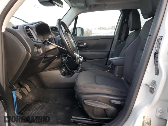 2017 Jeep Renegade Altitude with VIN ZACCJBBHXHPF82848, listed as a Copart auction lot 84945694 with 104,846 mi miles and Clean title. Bid and sale history available at DreamBid. Image 7.
