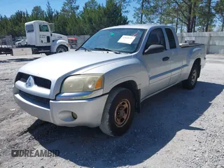 2007 Mitsubishi Raider LS with VIN 1Z7HC22K67S265481, listed as a IAAI auction lot 41838727 with 253,040 mi miles. Bid and sale history available at carsss.com. Image 2.