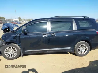 2016 Toyota Sienna XLE with VIN 5TDYK3DCXGS762035, listed as a IAAI auction lot 41664706 with 109,415 mi miles. Bid and sale history available at carsss.com. Image 14.