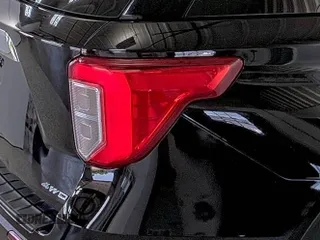 2022 Ford Explorer XLT с VIN 1FMSK8DH9NGB01260, выставлен на аукционе IAAI как лот 42748134 с пробегом 25 828 миль миль и . История ставок и продаж доступна на DreamBid. Изображение 18.