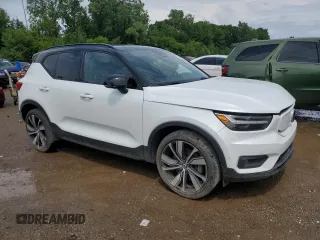 2022 Volvo XC40 Twin Plus with VIN YV4ED3UR2N2673269, listed as a Copart auction lot 60729295 with 55,521 mi miles and Salvage title. Bid and sale history available at DreamBid. Image 4.