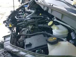 2021 Ford Transit Cargo с VIN 1FTBR1C86MKA13416, выставлен на аукционе IAAI как лот 42561551 с пробегом 101 548 миль миль и . История ставок и продаж доступна на DreamBid. Изображение 19.
