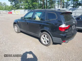 2007 BMW X3 3.0si с VIN WBXPC934X7WJ01095, выставлен на аукционе IAAI как лот 42596666 с пробегом 169 793 миль миль и . История ставок и продаж доступна на DreamBid. Изображение 3.