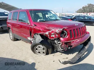 2016 Jeep Patriot Sport with VIN 1C4NJPBA4GD670087, listed as a IAAI auction lot 42141021 with 107,888 mi miles. Bid and sale history available at carsss.com. Image 1.