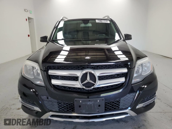 2015 Mercedes-Benz GLK 350 z VIN WDCGG8JB1FG345637, wystawiony jako Copart lot #52740685 z przebiegiem 130 099 mil mil oraz Czysty tytuł • Clean title. Historia ofert i sprzedaży dostępna na DreamBid. Obrazek 5.