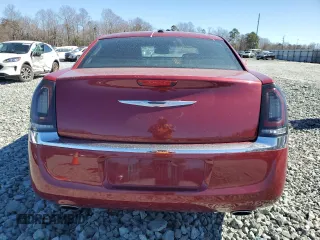 2013 Chrysler 300 C z VIN 2C3CCAET2DH556068, wystawiony jako Copart lot #47098345 z przebiegiem 134 872 mil mil oraz Szkoda całkowita • Salvage title. Historia ofert i sprzedaży dostępna na DreamBid. Obrazek 6.