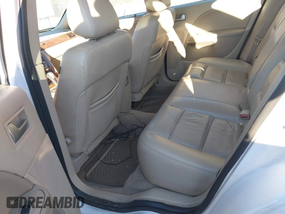 2006 Ford Five Hundred SEL with VIN 1FAHP27156G105454, listed as a IAAI auction lot 41317677 with 1 mi miles. Bid and sale history available at carsss.com. Image 8.