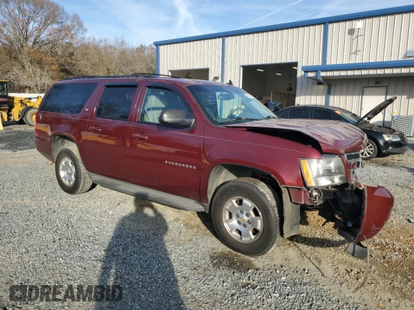 2008 Chevrolet Suburban Commercial with VIN 1GNFK16398J218883, listed as a Copart auction lot 84930504 with 263,984 mi miles and Salvage Title. Bid and sale history available at carsss.com. Image 4.