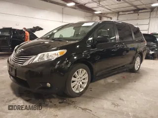 2012 Toyota Sienna XLE AAS z VIN 5TDYK3DC5CS223378, wystawiony jako IAAI lot #42164070 z przebiegiem 163 338 mil mil oraz . Historia ofert i sprzedaży dostępna na DreamBid. Obrazek 2.