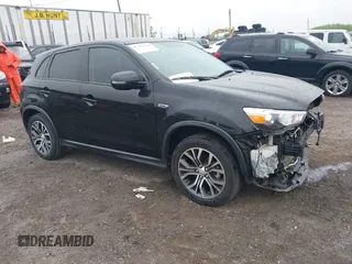 2019 Mitsubishi Outlander ES z VIN JA4AR3AU4KU024823, wystawiony jako IAAI lot #42251964 z przebiegiem 91 154 mil mil oraz . Historia ofert i sprzedaży dostępna na DreamBid. Obrazek 1.
