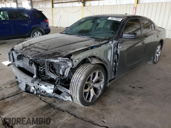 2015 Dodge Charger RT with VIN 2C3CDXCT4FH738795, listed as a Copart auction lot 53679865 with 186,380 mi miles and Salvage Title. Bid and sale history available at DreamBid. Image 1.