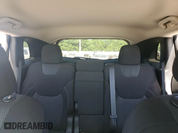 2017 Jeep Cherokee Latitude z VIN 1C4PJMCB6HW531633, wystawiony jako Copart lot #56921655 z przebiegiem 99 850 mil mil oraz Szkoda całkowita • Salvage title. Historia ofert i sprzedaży dostępna na DreamBid. Obrazek 10.