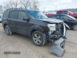 2012 Honda Pilot EX-L with VIN 5FNYF4H66CB049081, listed as a IAAI auction lot 41489931 with 220,509 mi miles. Bid and sale history available at carsss.com. Image 1.
