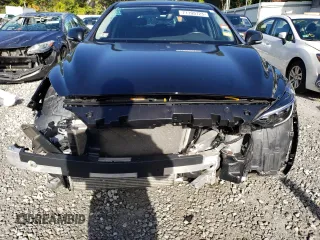 2018 Infiniti QX30 ESSENTIAL with VIN SJKCH5CP9JA057995, listed as a Copart auction lot 71195723 with 32,373 mi miles. Bid and sale history available at carsss.com. Image 5.
