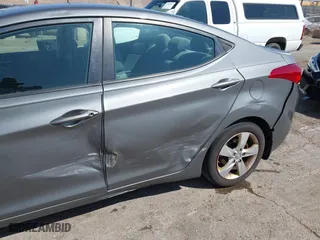 2013 Hyundai Elantra Limited with VIN 5NPDH4AE1DH401450, listed as a IAAI auction lot 41992461 with 200,687 mi miles. Bid and sale history available at carsss.com. Image 6.