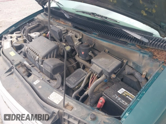 1997 Chevrolet Astro with VIN 1GNDM19W9VB205001, listed as a IAAI auction lot 42002535 with 136,734 mi miles. Bid and sale history available at carsss.com. Image 10.