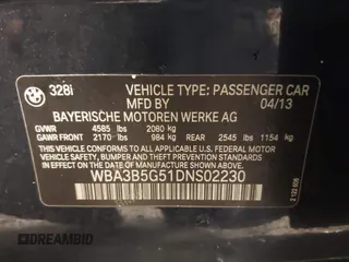 2013 BMW 3 Series 328i xDrive with VIN WBA3B5G51DNS02230, listed as a IAAI auction lot 41237054 with 89,704 mi miles. Bid and sale history available at carsss.com. Image 9.
