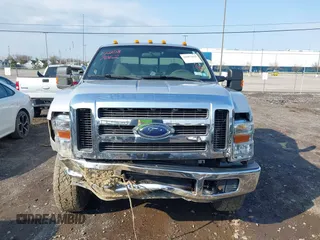 2010 Ford F-250 XL z VIN 1FTSX2B52AEA96467, wystawiony jako IAAI lot #42087062 z przebiegiem 112 959 mil mil oraz . Historia ofert i sprzedaży dostępna na DreamBid. Obrazek 12.