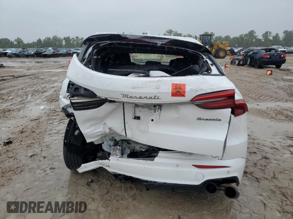 2023 Maserati Grecale GT z VIN ZN682AVA1P7418443, wystawiony jako Copart lot #70581024 z przebiegiem Nie podano mil oraz Szkody całkowita. Historia ofert i sprzedaży dostępna na DreamBid. Obrazek 6.