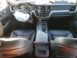 2018 Volvo XC60 Momentum with VIN YV4A22RK4J1023689, listed as a Copart auction lot 42151805 with 114,341 mi miles and Salvage Title. Bid and sale history available at carsss.com. Image 8.