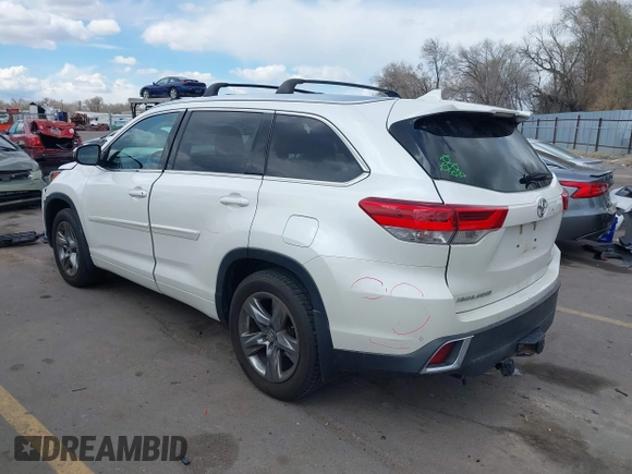 2017 Toyota Highlander Limited with VIN 5TDDZRFH2HS461797, listed as a IAAI auction lot 41953255 with 120,464 mi miles and . Bid and sale history available at DreamBid. Image 3.
