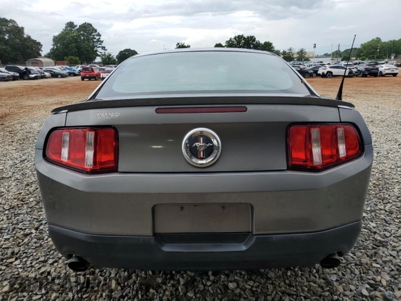 2012 Ford Mustang Premium with VIN 1ZVBP8AM7C5284669, listed as a Copart auction lot 60971735 with 172,958 mi miles and Salvage title. Bid and sale history available at DreamBid. Image 6.