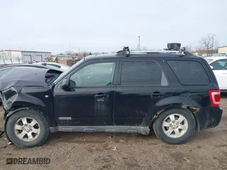 2008 Ford Escape Limited with VIN 1FMCU04168KB67107, listed as a IAAI auction lot 41743038 with 236,171 mi miles. Bid and sale history available at carsss.com. Image 14.