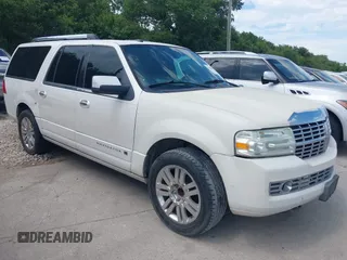 2011 Lincoln Navigator with VIN 5LMJJ3H56BEJ01271, listed as a IAAI auction lot 42678027 with 260,751 mi miles and . Bid and sale history available at DreamBid. Image 1.