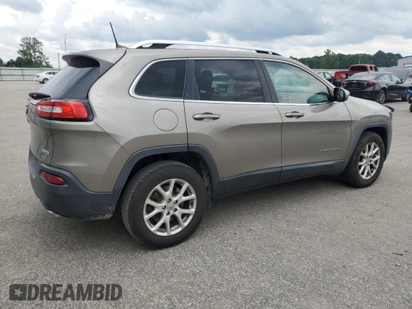 2018 Jeep Cherokee Latitude with VIN 1C4PJMCX9JD570763, listed as a Copart auction lot 58987315 with 131,990 mi miles and Salvage title. Bid and sale history available at DreamBid. Image 3.