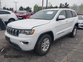2017 Jeep Grand Cherokee Laredo with VIN 1C4RJEAGXHC784971, listed as a IAAI auction lot 41885896 with 74,062 mi miles. Bid and sale history available at carsss.com. Image 17.