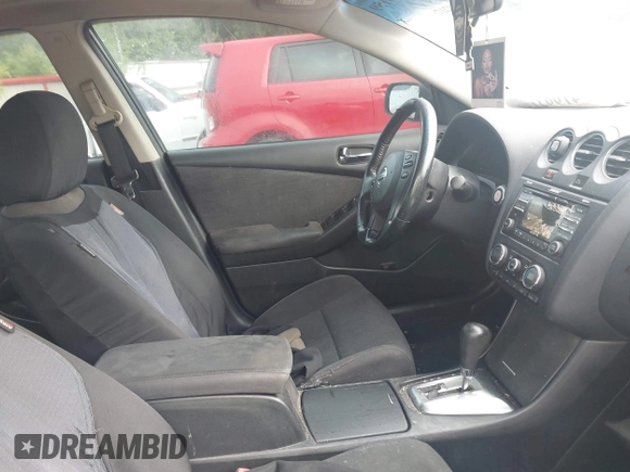 2012 Nissan Altima 2.5 S with VIN 1N4AL2AP1CC210781, listed as a IAAI auction lot 41994159 with 271,210 mi miles. Bid and sale history available at carsss.com. Image 5.
