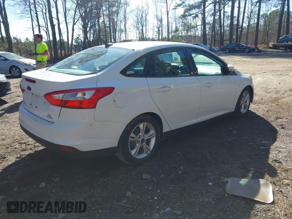 2014 Ford Focus SE with VIN 1FADP3F27EL222599, listed as a IAAI auction lot 41856441 with 120,103 mi miles and . Bid and sale history available at DreamBid. Image 4.