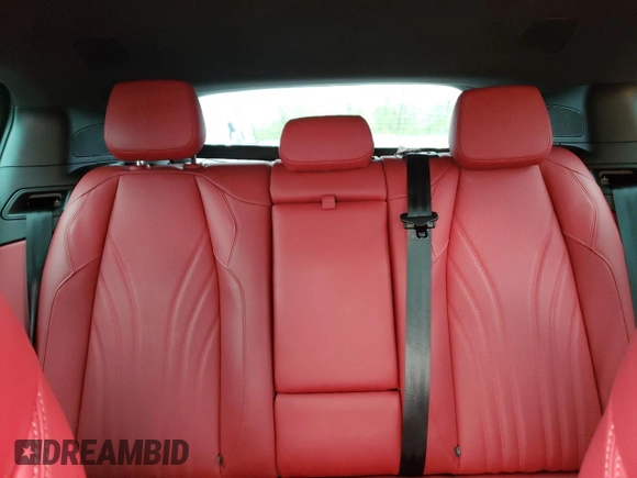 2023 Maserati Grecale Modena z VIN ZN682AVM9P7427417, wystawiony jako Copart lot #51734044 z przebiegiem 14 605 mil mil oraz . Historia ofert i sprzedaży dostępna na DreamBid. Obrazek 10.