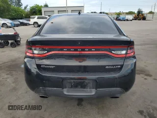 2015 Dodge Dart SXT z VIN 1C3CDFBB9FD123014, wystawiony jako Copart lot #57416235 z przebiegiem 122 322 mil mil oraz Szkoda całkowita • Salvage title. Historia ofert i sprzedaży dostępna na DreamBid. Obrazek 6.