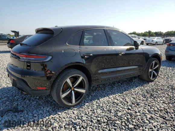 2023 Porsche Macan with VIN WP1AA2A55PLB13358, listed as a Copart auction lot 53840845 with 6,544 mi miles and Salvage Title. Bid and sale history available at carsss.com. Image 3.