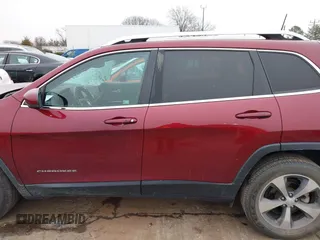 2020 Jeep Cherokee Limited with VIN 1C4PJLDB0LD570909, listed as a IAAI auction lot 41293813 with 61,492 mi miles. Bid and sale history available at carsss.com. Image 14.