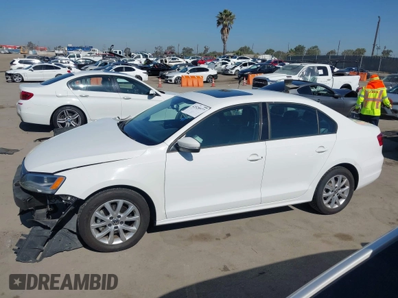 2012 Volkswagen Jetta SE with VIN 3VWDP7AJ3CM412988, listed as a IAAI auction lot 42528977 with 57,175 mi miles and . Bid and sale history available at DreamBid. Image 15.