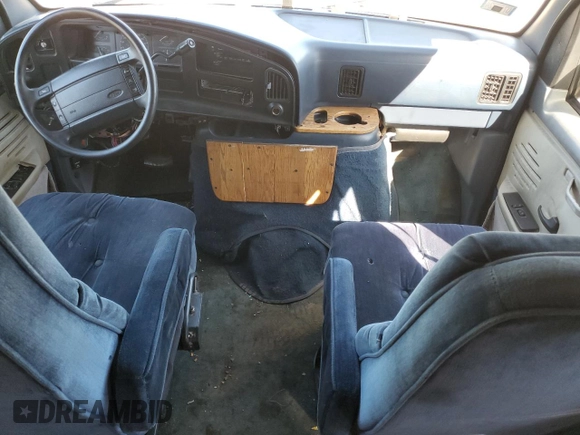 1994 Ford Econoline Cargo with VIN 1FDEE14NXRHB31188, listed as a Copart auction lot 69794804 with Not Provided miles and Salvage Title. Bid and sale history available at carsss.com. Image 8.