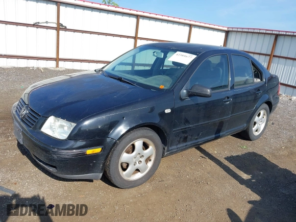 2001 Volkswagen Jetta with VIN 3VWRB69M71M139791, listed as a IAAI auction lot 42581677 with 222,139 mi miles and . Bid and sale history available at DreamBid. Image 2.