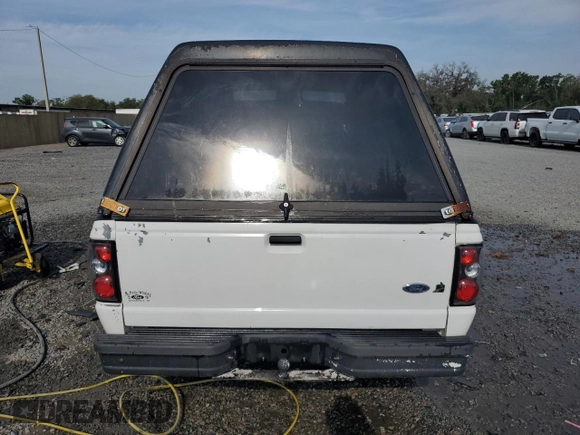 1999 Ford Ranger XL with VIN 1FTYR10V2XUB15017, listed as a Copart auction lot 52811275 with 154,023 mi miles and Clean Title. Bid and sale history available at carsss.com. Image 6.