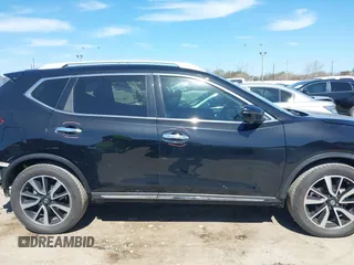 2019 Nissan Rogue SL with VIN 5N1AT2MTXKC813158, listed as a IAAI auction lot 41665354 with 62,605 mi miles and . Bid and sale history available at DreamBid. Image 14.