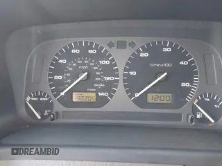 1998 Volkswagen Jetta z VIN 3VWRF61H5WM228558, wystawiony jako IAAI lot #41614111 z przebiegiem 198 205 mil mil oraz . Historia ofert i sprzedaży dostępna na DreamBid. Obrazek 7.