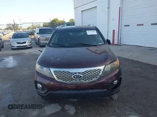 2012 Kia Sorento EX with VIN 5XYKUCA61CG247916, listed as a IAAI auction lot 40741466 with 1 mi miles. Bid and sale history available at carsss.com. Image 6.