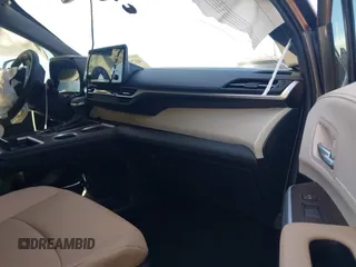 2024 Toyota Sienna XLE z VIN 5TDYRKEC4RS204737, wystawiony jako IAAI lot #40218275 z przebiegiem 336 mil mil oraz . Historia ofert i sprzedaży dostępna na DreamBid. Obrazek 5.