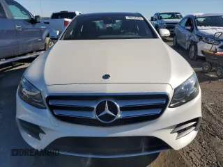 2019 Mercedes-Benz E 450 with VIN WDDZF6JB1KA491755, listed as a Copart auction lot 88234265 with 84,465 mi miles and Salvage Title. Bid and sale history available at DreamBid. Image 5.