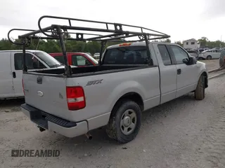 2006 Ford F-150 STX с VIN 1FTRX12W96KD80575, выставлен на аукционе IAAI как лот 42342553 с пробегом 225 900 миль миль и . История ставок и продаж доступна на DreamBid. Изображение 4.