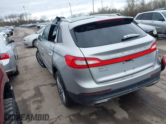 2017 Lincoln MKX Reserve with VIN 2LMPJ8LR6HBL16906, listed as a IAAI auction lot 41857727 with 111,895 mi miles. Bid and sale history available at carsss.com. Image 3.