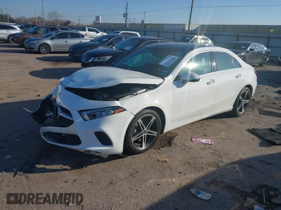 2022 Mercedes-Benz A 220 with VIN W1K3G4EB1NJ364123, listed as a IAAI auction lot 41593062 with 26,746 mi miles and . Bid and sale history available at DreamBid. Image 17.
