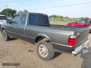 2004 Ford Ranger XL with VIN 1FTYR14U44PA72392, listed as a IAAI auction lot 42034076 with 260,772 mi miles. Bid and sale history available at carsss.com. Image 3.